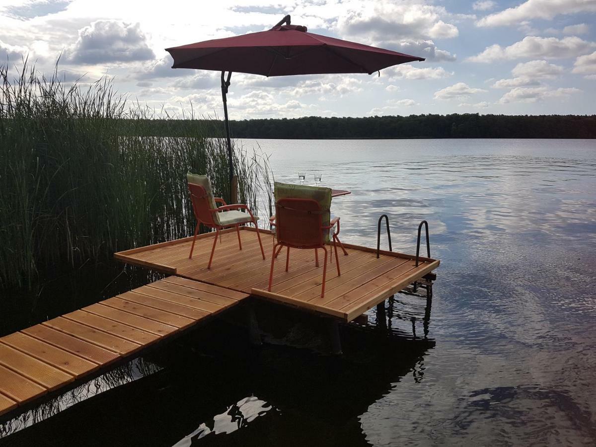 Zeuthen Ferienwohnung Am See, Stadtgrenze Berlin מראה חיצוני תמונה